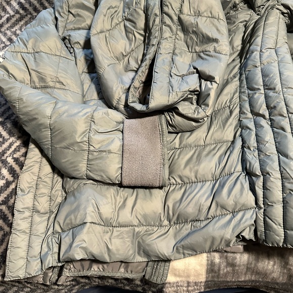 Jacket - Picture 2 of 3